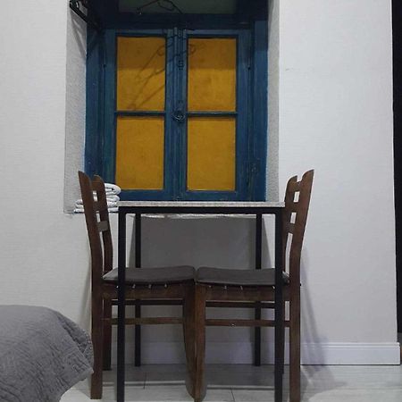 Nino'S Apartment In The Center Of Tbilisi ภายนอก รูปภาพ